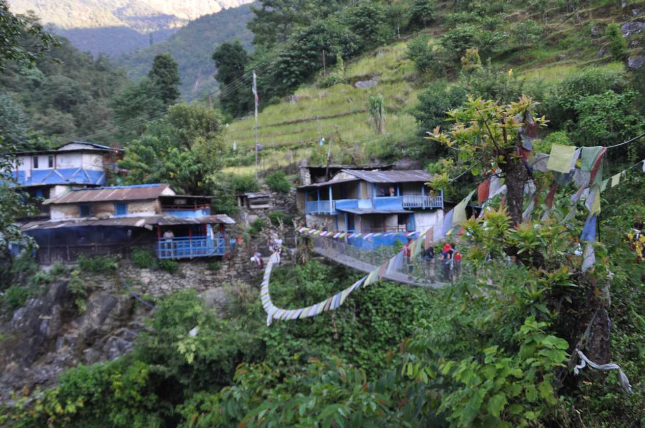 08-003 Thike Dhunga-Ghorepani