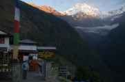 11-004 Chomrong-Himalaya